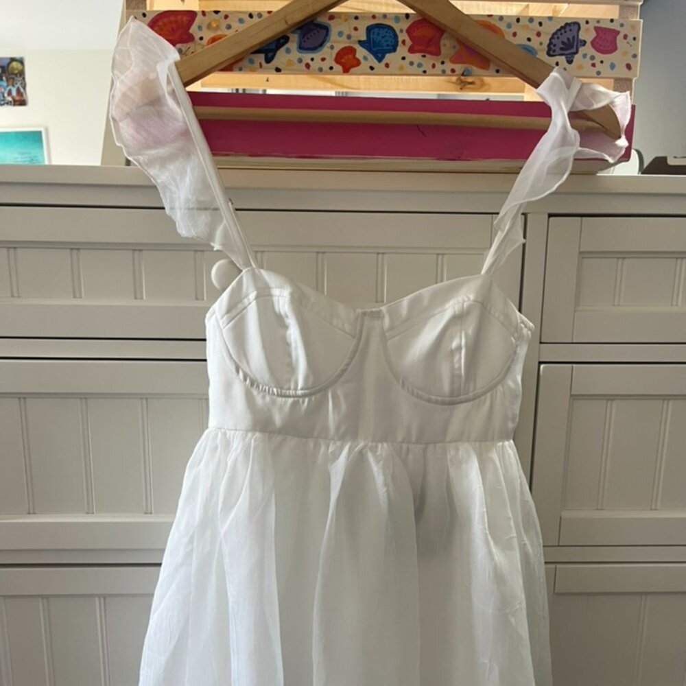 LiLis Boutique White Mini Dress (Senior flics or graduation)